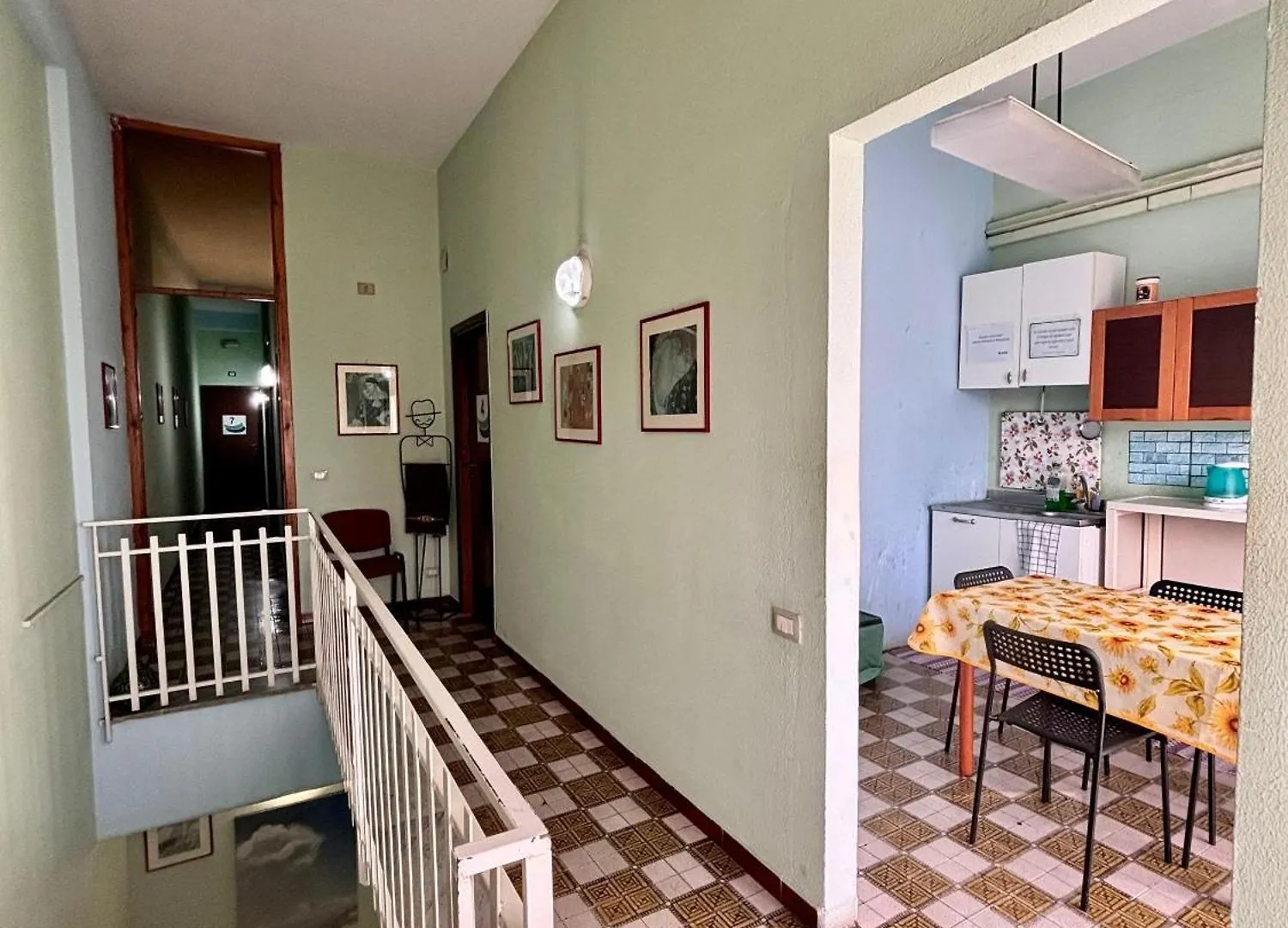 Room In Bb - Guest House In Acireale Santa Tecla Italien