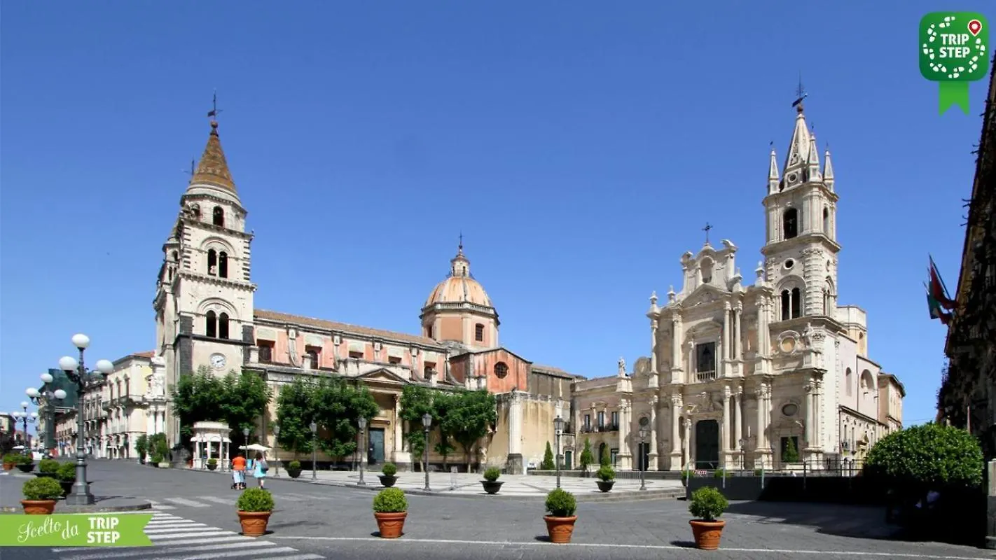 Room In Bb - Guest House In Acireale Santa Tecla Italy