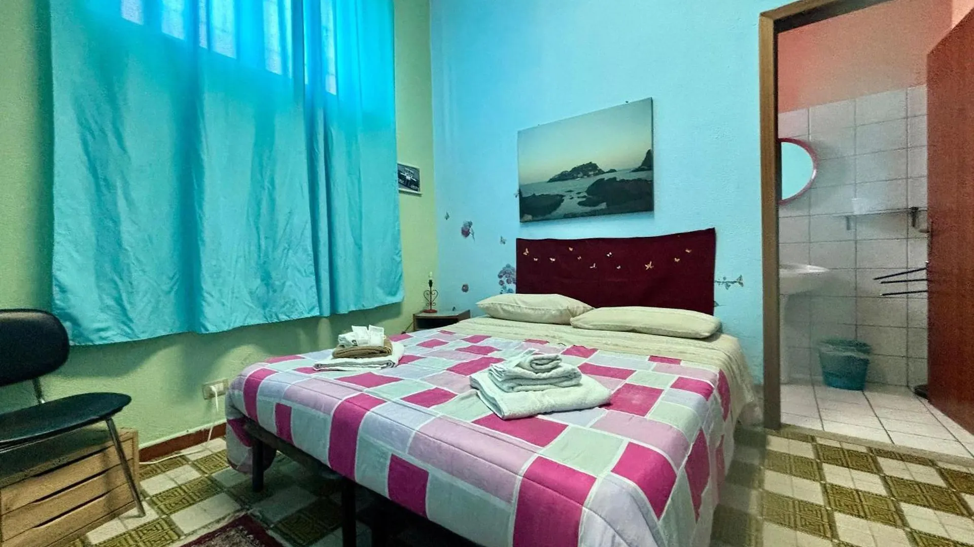 Room In Bb - Guest House In Acireale Santa Tecla